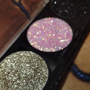 Glitter Eyeshadow Palette - Silver, Pink, Black